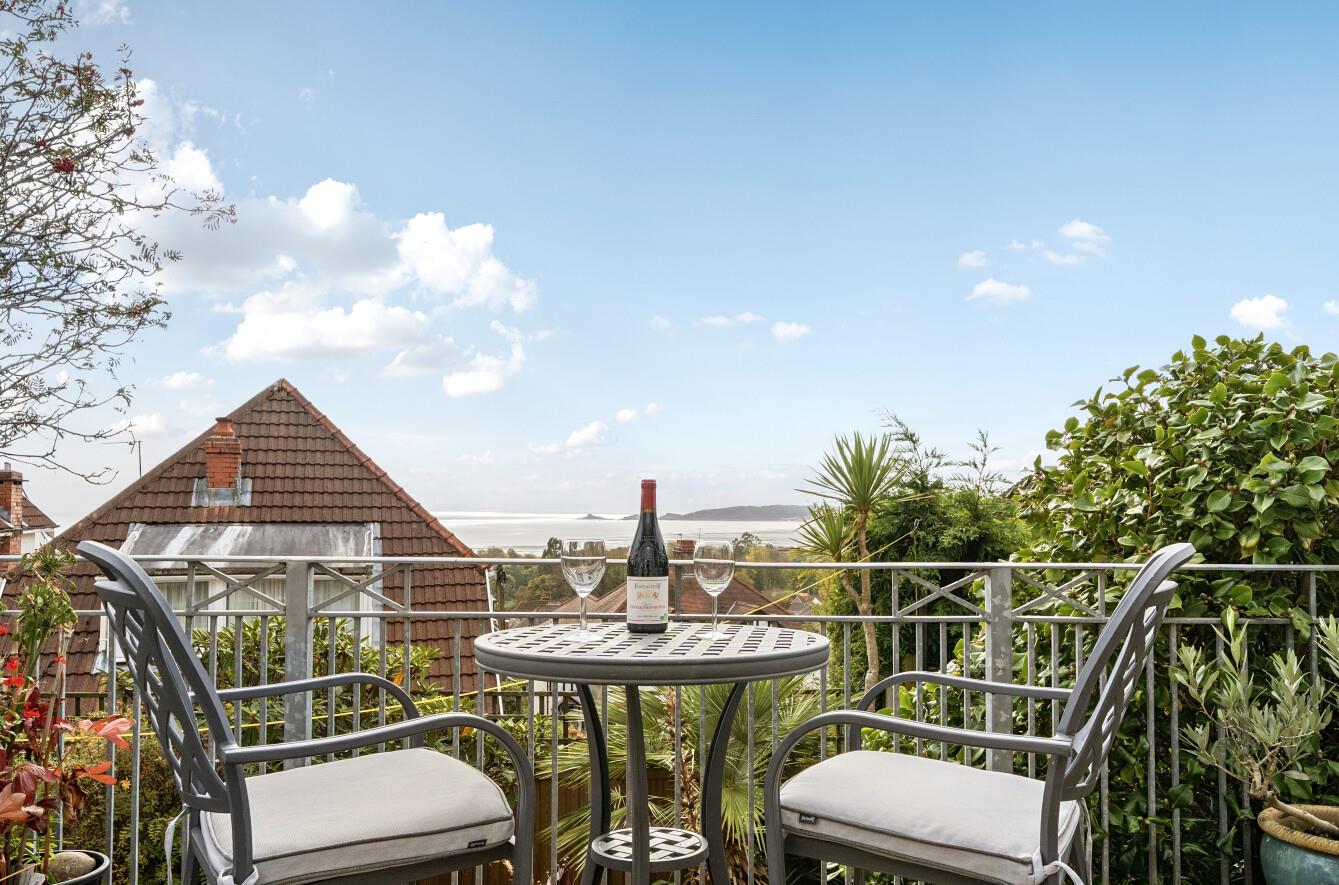 Hazel Road, Uplands, Swansea, SA2 0LU